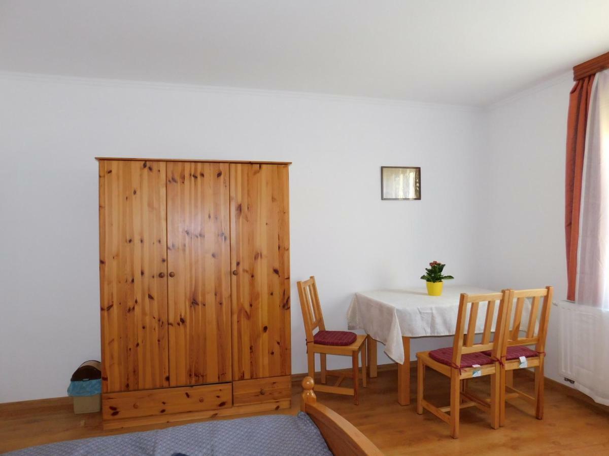 8888 Apartmanház Lispeszentadorján Exterior foto